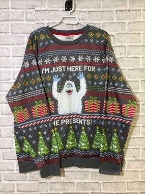 Rudolph, the rednosed, reindeer with Playful Yeti Graphic size XLi